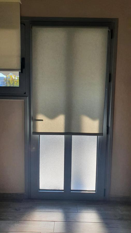 Panos' Studio ミリナ エクステリア 写真